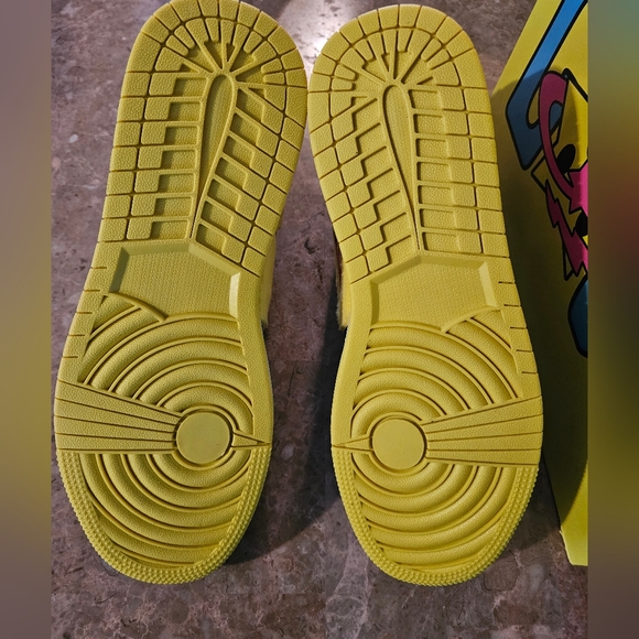 Sumakini " The Stars Bears" multi color sneakers men's size 13 new with box - Picture 10 of 12